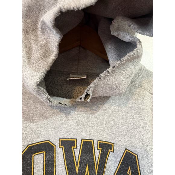 Vintage Iowa Hawkeyes Wrestling Grey Mens Large Hoodie Y2K Cotton Exchange - Picture 4 of 10